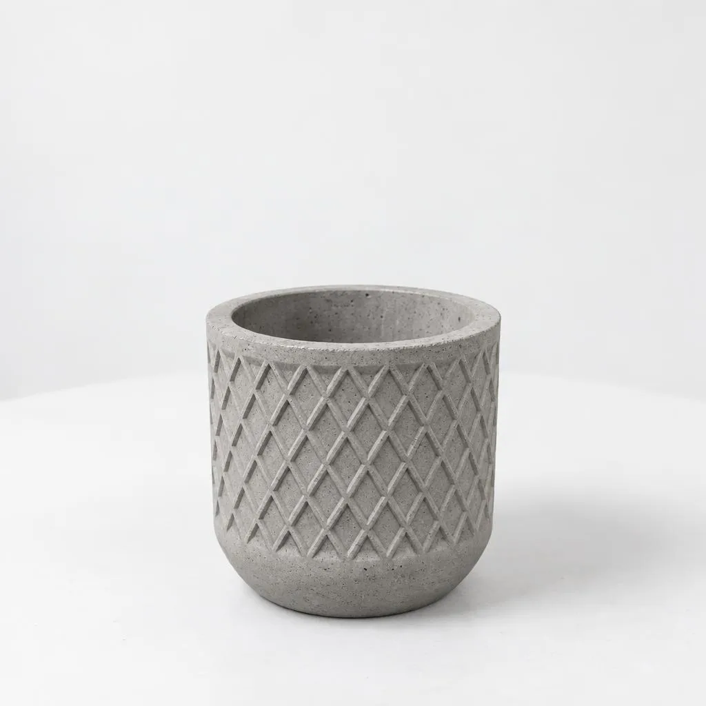 Maceta de concreto Grande, textura Celosía, vista de estudio